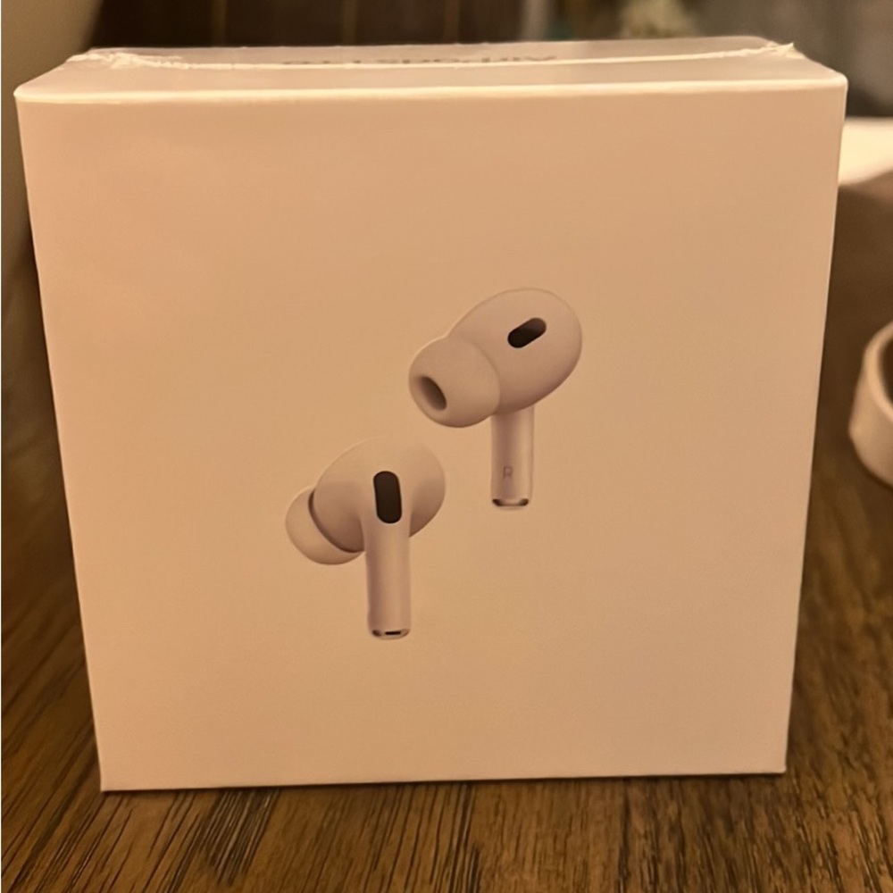 Airpods Pro 2nd gen - Picture 4 of 5